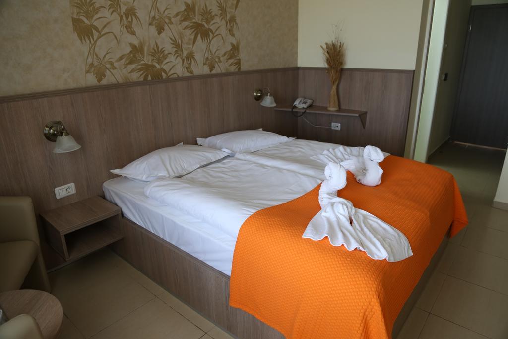 Hotel Piccadilly Mamaja Pokój zdjęcie