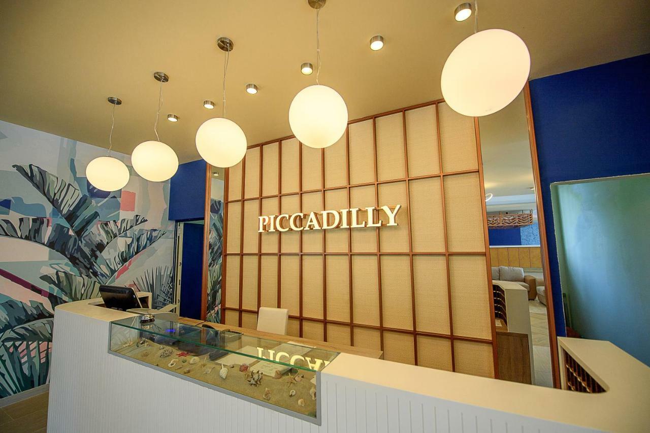 Hotel Piccadilly Mamaja Zewnętrze zdjęcie